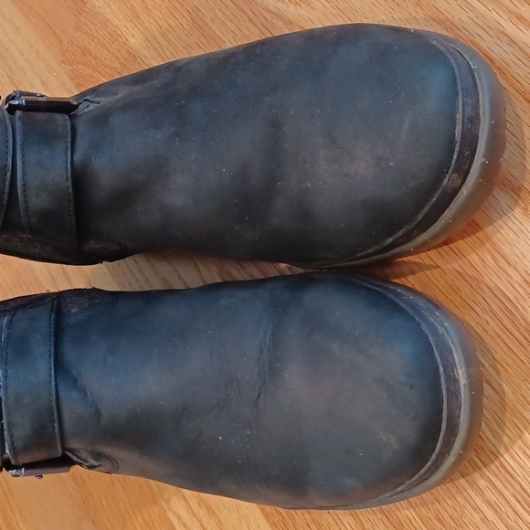 UGG Simmens Moto Boots Black Leather, Gray Flannel Mid Calf Women's 10 - Picture 2 of 16